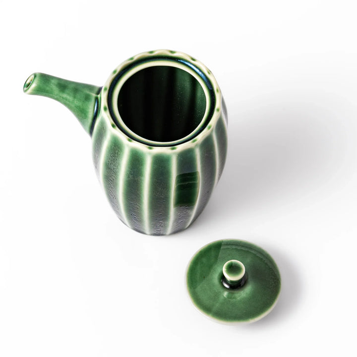 Elegant Mino ware soy sauce dispenser with a forest-inspired green glaze and drip-resistant spout. A perfect blend of tradition, function, and beauty.