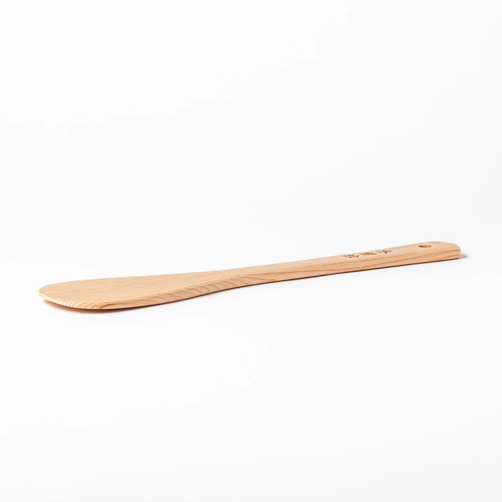 Lightweight spatula made from natural hinoki wood, featuring fine vertical grain and engraved Japanese characters on the handle for an authentic touch.