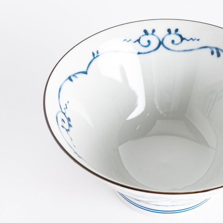 Top view of the Edo Dinosaur Donburi bowl revealing its decorative design and detailed craftsmanship.