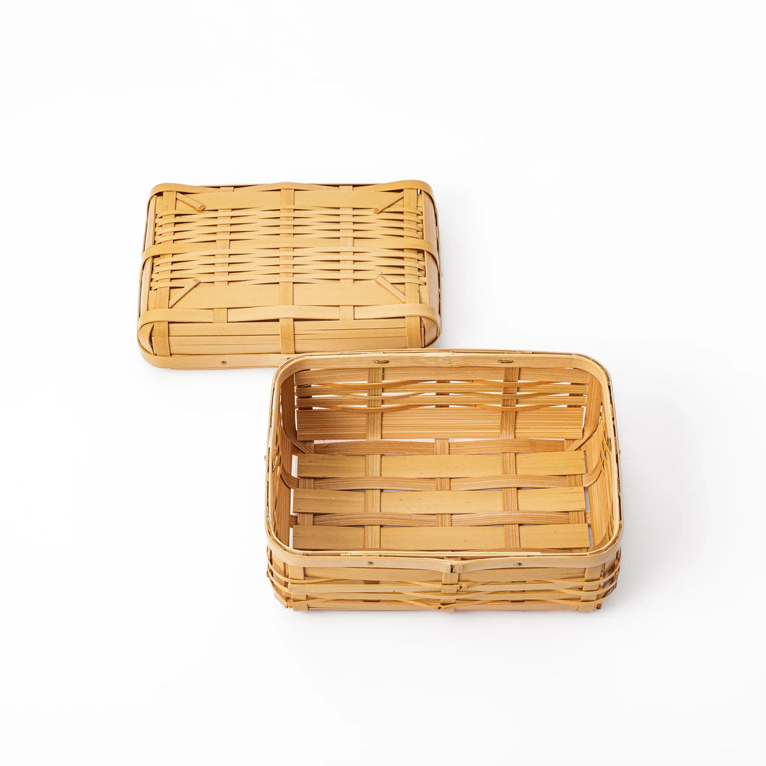 Open Japanese Hishigi weave bamboo bento basket showing a breathable interior for fresh picnic lunch storage