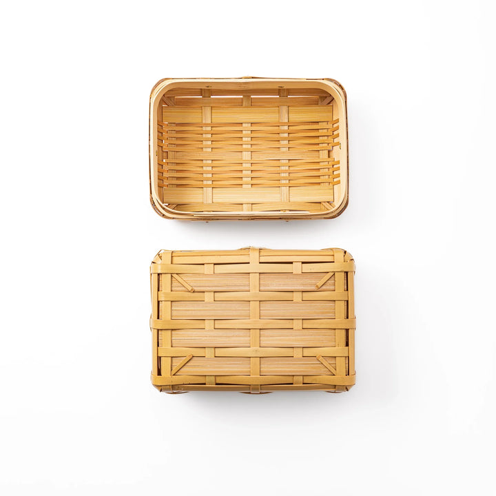 Open Japanese Hishigi weave bamboo bento basket showing a breathable interior for fresh picnic lunch storage