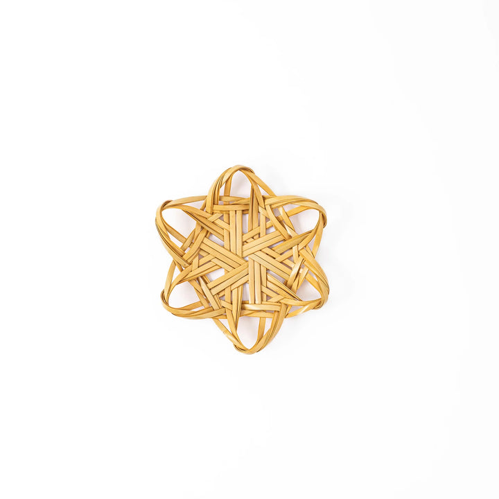 Handwoven star shaped Japanese bamboo flower tea coaster for elegant table decor and traditional green tea service