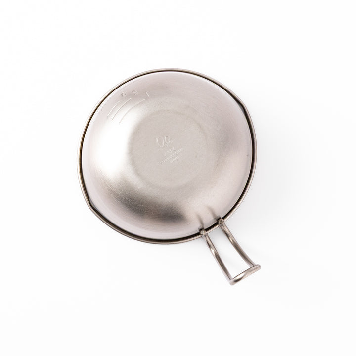 AUX Japanese Mini Measuring Bowl with Handle displayed against a plain white background