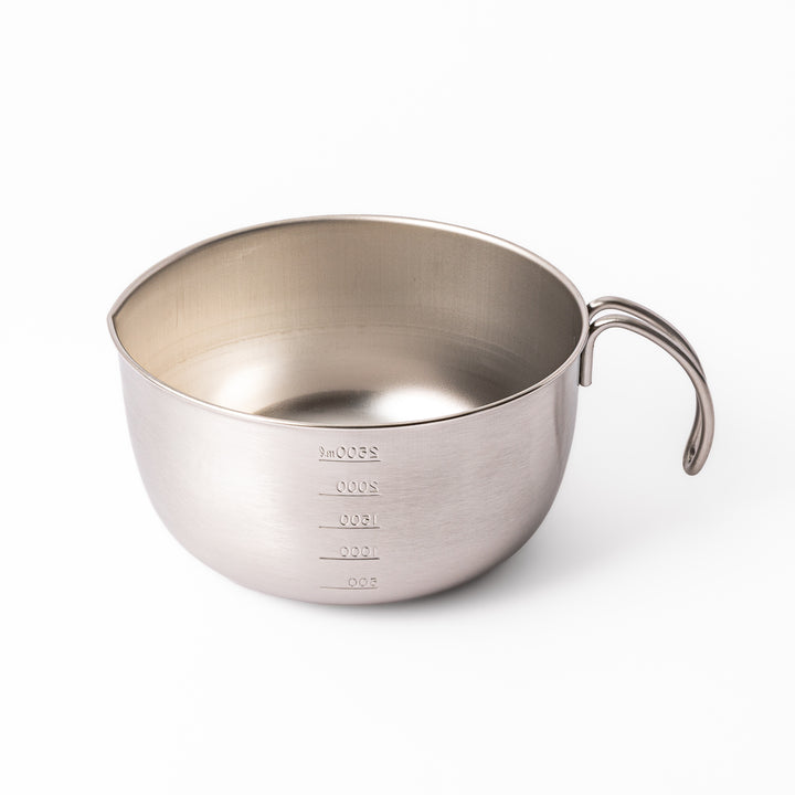AUX Japanese Stainless Steel Mixing Bowl with Handle showing interior measurement markings on white background