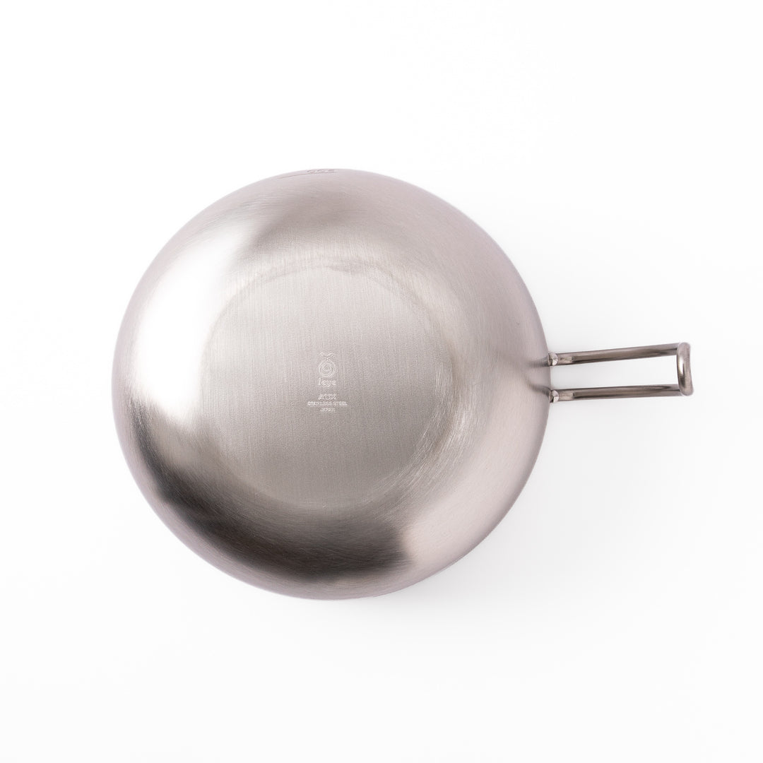 AUX Japanese Stainless Steel Mixing Bowl with Handle showing interior measurement markings on white background