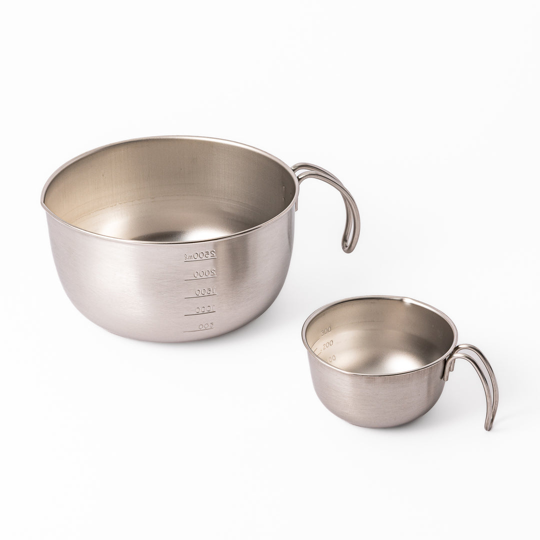 AUX Japanese Stainless Steel Mixing Bowl and Mini Measuring Bowl with Handles displayed together on white background
