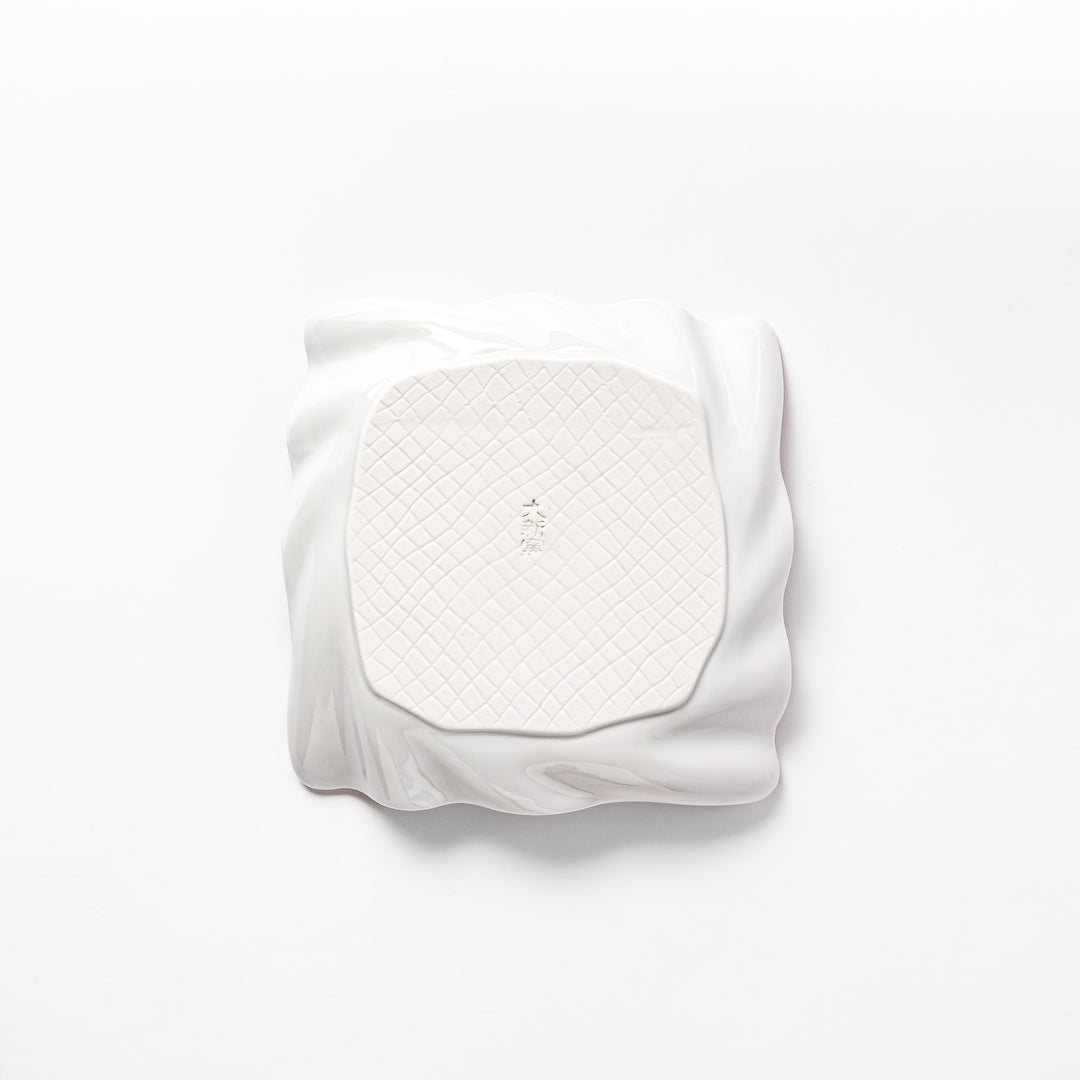 Curious Cats Wavy Dessert Plate