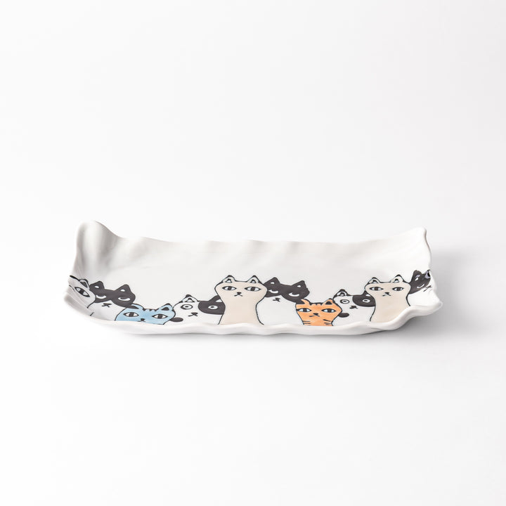 Curious Cats Wavy Salad Plate