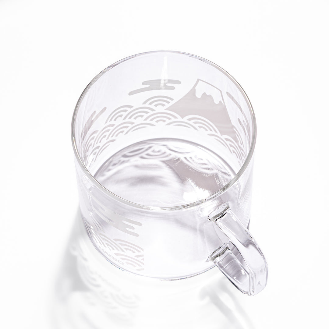 HARIO Mount Fuji thermochromic heat resistant glass mug, featuring a gray printed Japanese mountain design on white