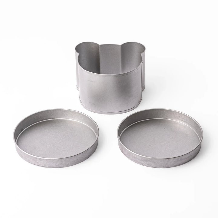 Cute bear shaped Japanese bread baking mold, a metal steel loaf pan with lids for making animal sandwich toast and bakery goods