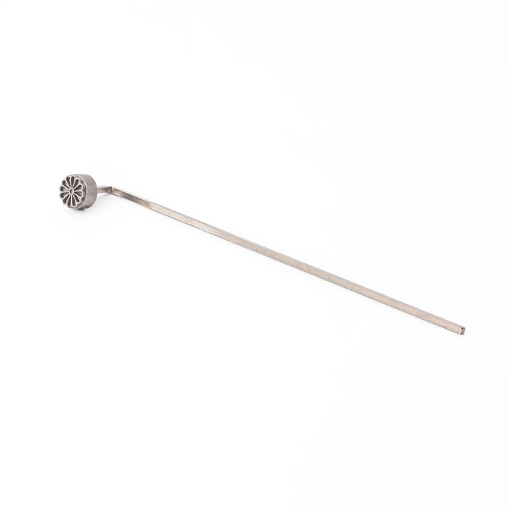 Traditional Japanese chrysanthemum bread branding iron, a hot stamp tool perfect for marking wagashi, manju, and castella cake