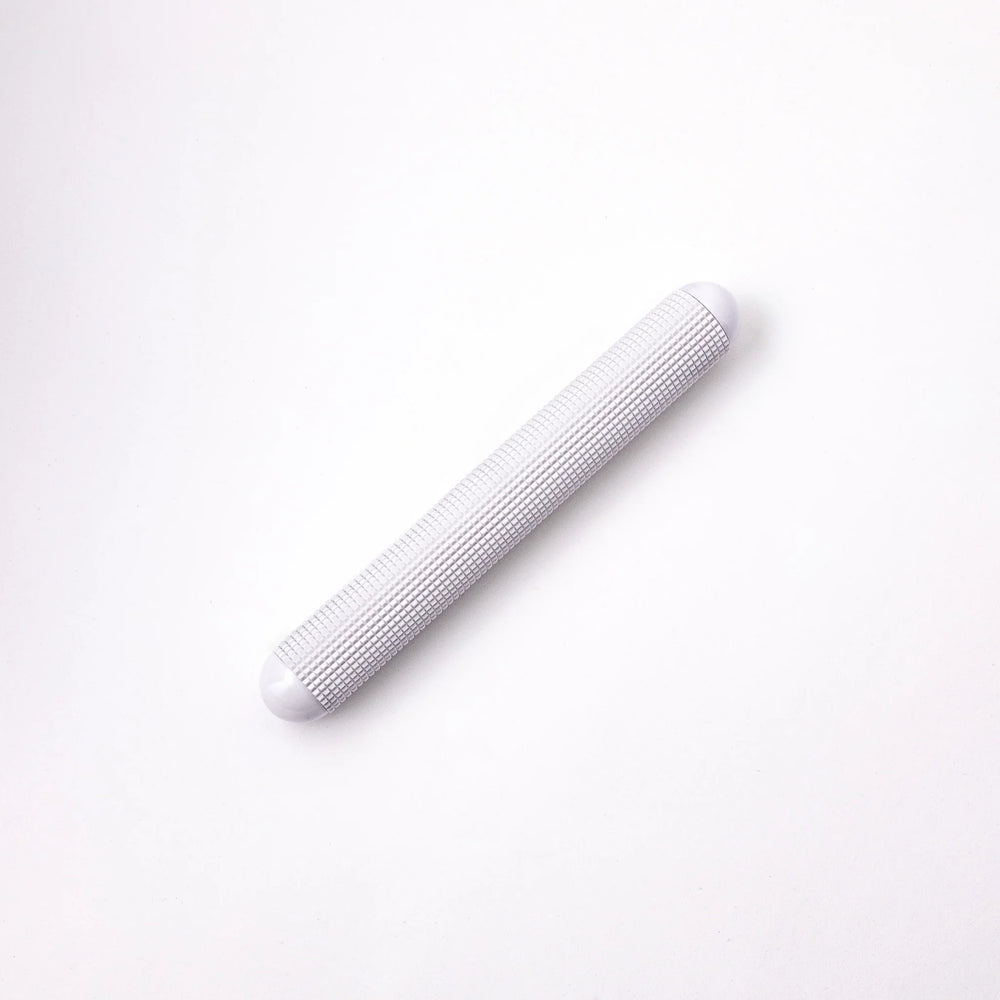Japanese dough degassing rolling pin in small size, a textured abs resin pastry roller perfect for baking bread