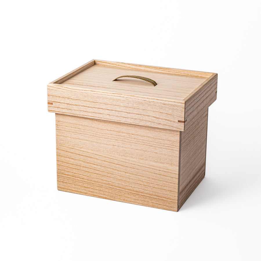 Japanese Paulownia Wood Bread Storage Box 1.5 Loaf size with lid placed on a clean white background
