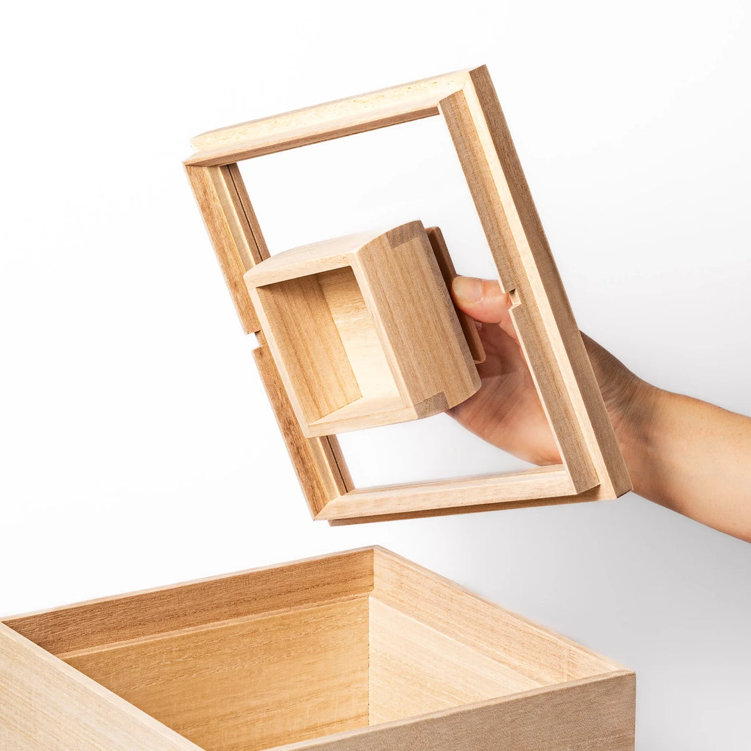 Paulownia wood rice container with airtight lid, handcrafted in Japan to keep rice fresh, lightweight, and naturally moisture-resistant.
