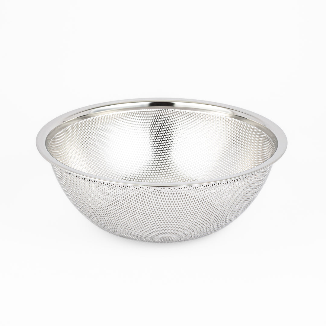 Japanese stainless steel mixing bowl and mesh strainer set, featuring an extra large colander for kitchen prep