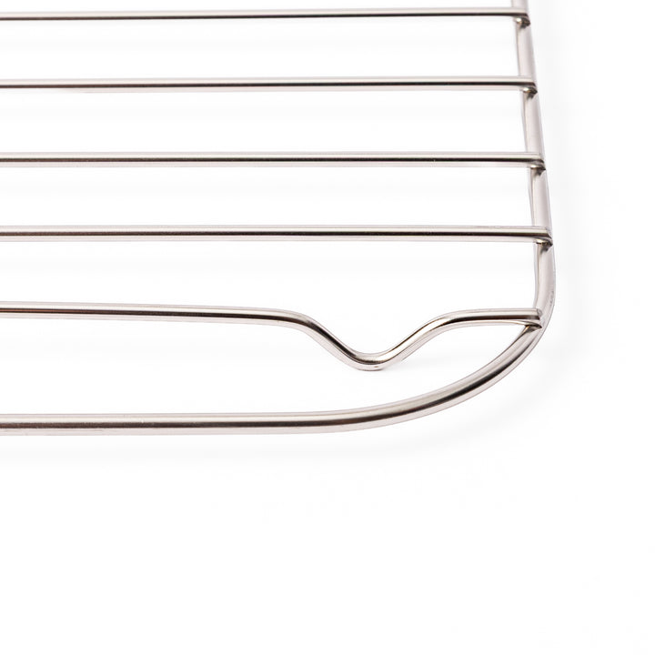 Small Japanese stainless steel prep tray wire rack, a durable cooling grate perfect for tempura and oil draining