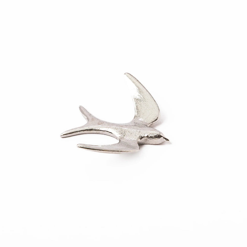 Elegant Japanese swallow cutlery rest unique flying bird shaped silver chopstick holder metallic hashioki tableware