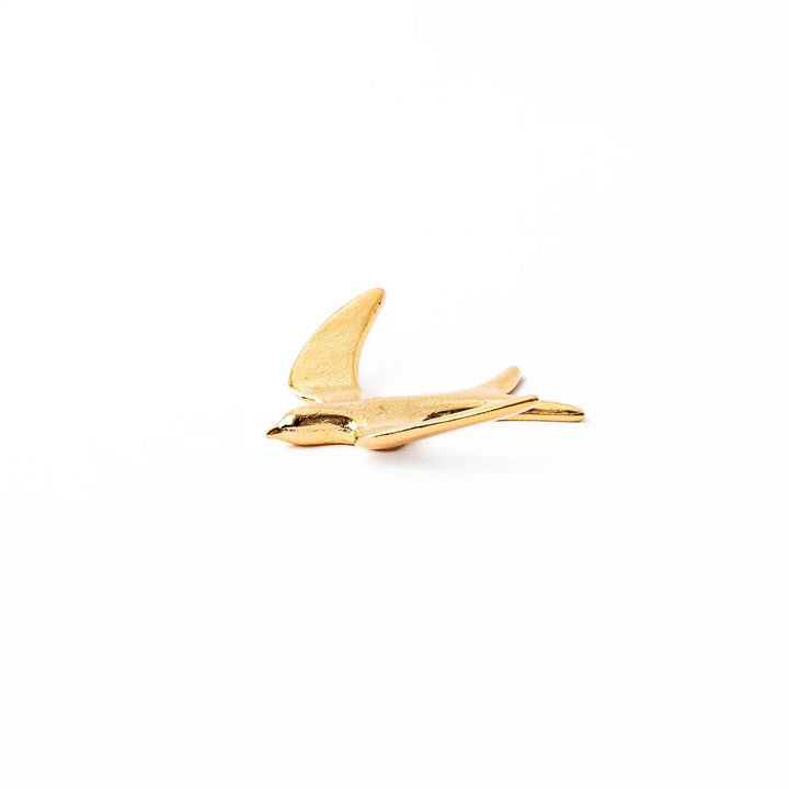 Elegant Japanese swallow cutlery rest unique flying bird shaped gold chopstick holder metallic hashioki tableware