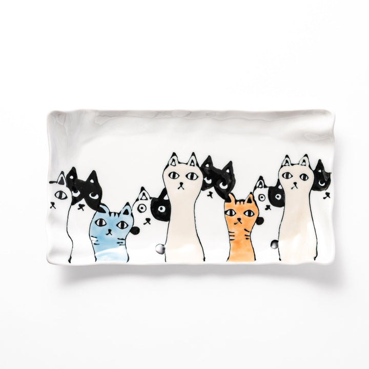 Playful salad plate featuring a row of curious cats in black, white, orange, and blue, with a wavy edge, adding a fun and whimsical touch to your table.