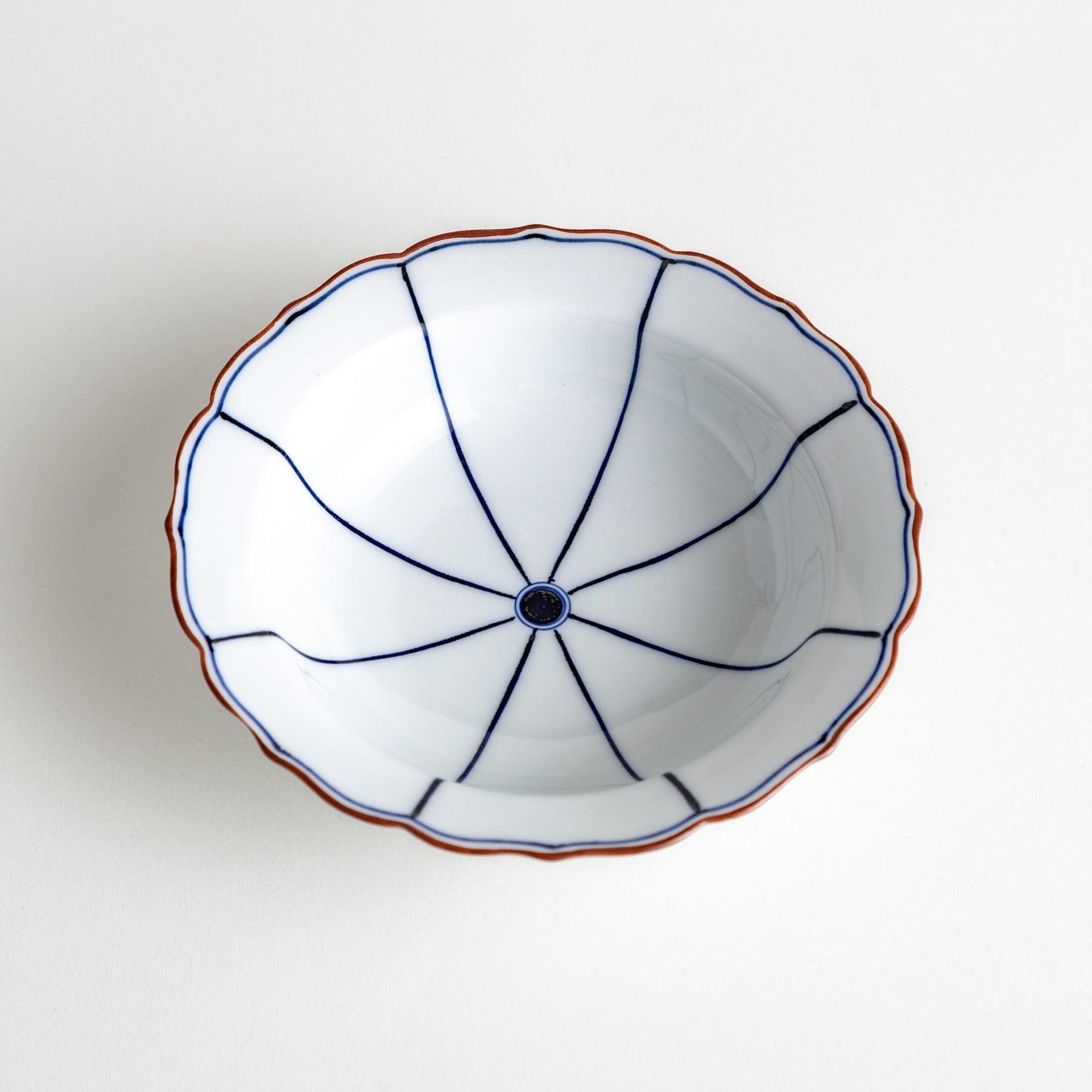 Scalloped Edge Lotus Cereal Bowl
