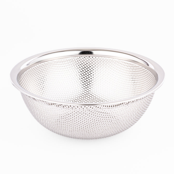 Fine mesh stainless steel strainer bowl with wide rim and curved shape, ideal for washing grains, fruits, or vegetables with ease.